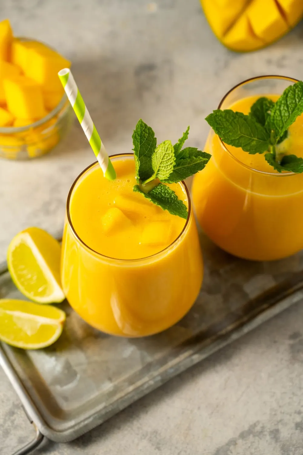 Mango Smoothie (Quick and Easy Recipe) Photo