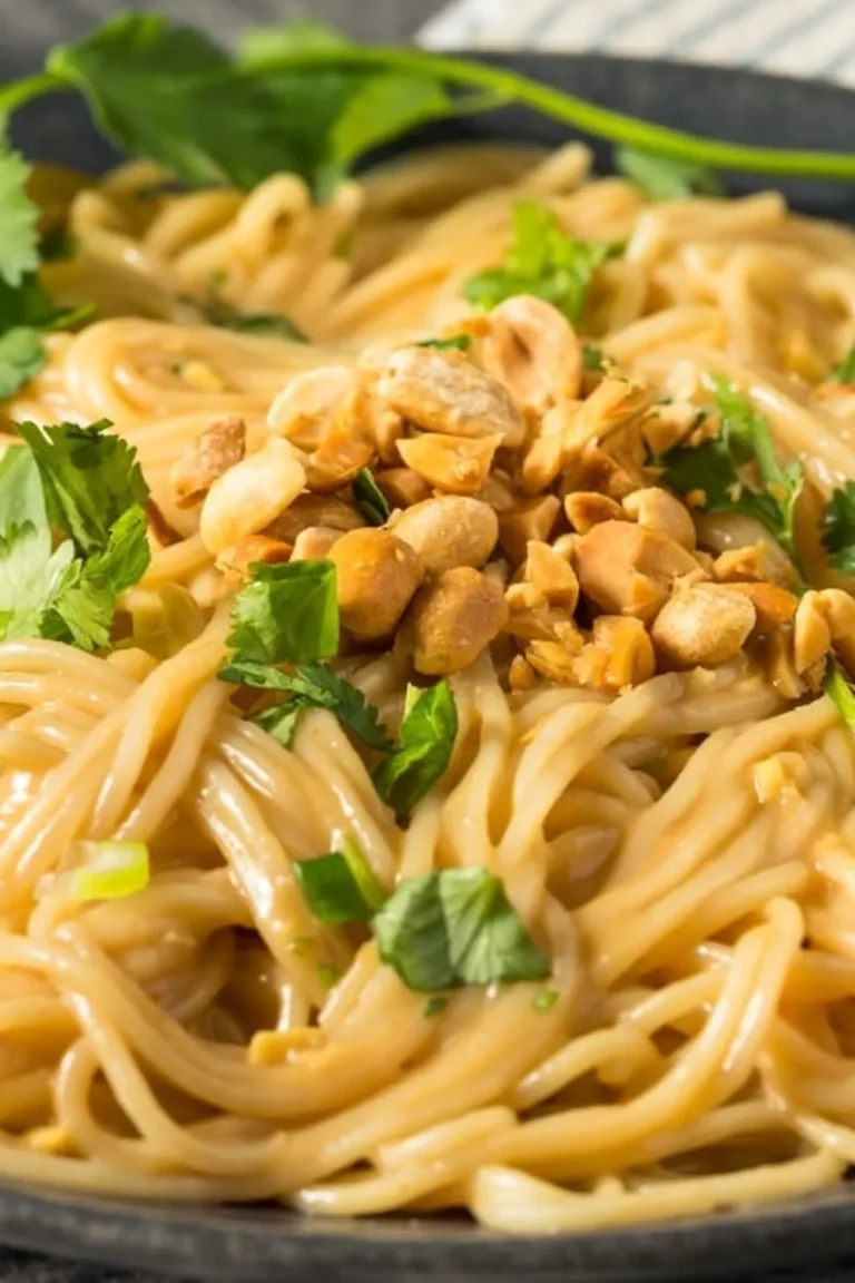 Thai Peanut Noodles (Easy Recipe) Photo